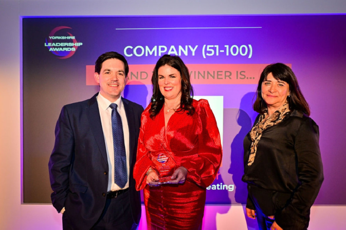 Fiona Conor Wins Company Leader of the Year at the Yorkshire Leadership Awards Photo