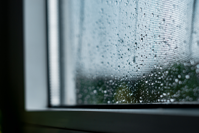 How to stop condensation on windows: practical fixes that work in UK homes Photo