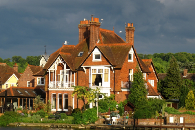 Electric Heating in Marlow: Smart Solutions for Thames Valley Living